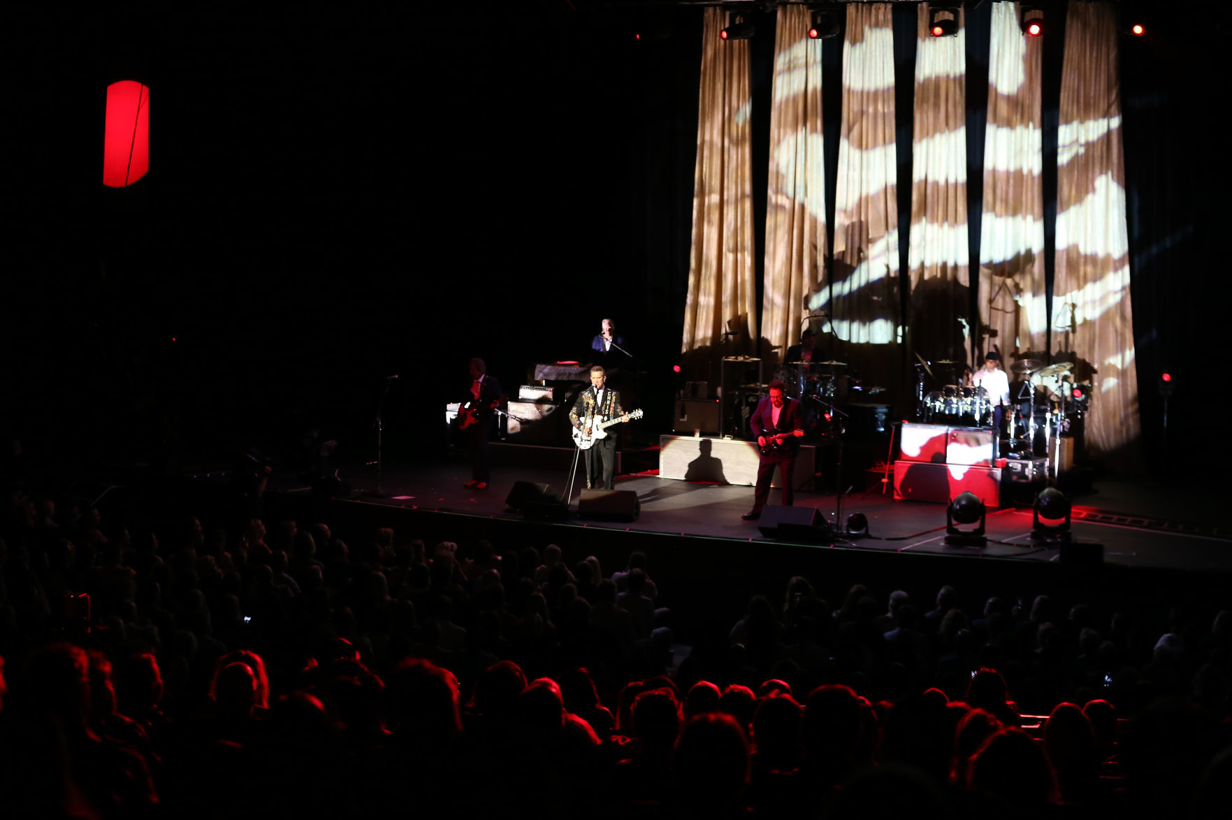 Chris Isaak